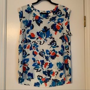 Floral Pattern Shell